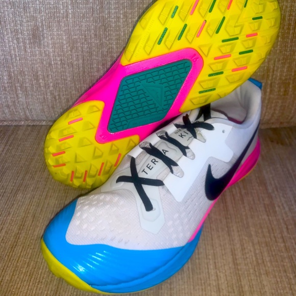 Nike Air Zoom Terra Kiger 5 - Picture 1 of 7